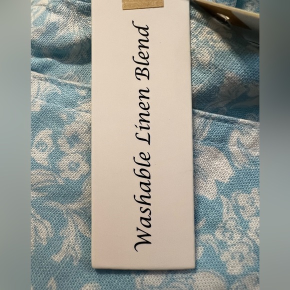 Land N Sea Linen Blend Blue Floral Pockets Elastic Waist Straight Crop NWT Pant - Picture 6 of 7